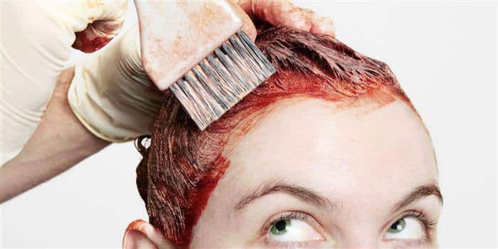 Como tirar mancha de tinta de cabelo da pele: 8 receitas infalíveis