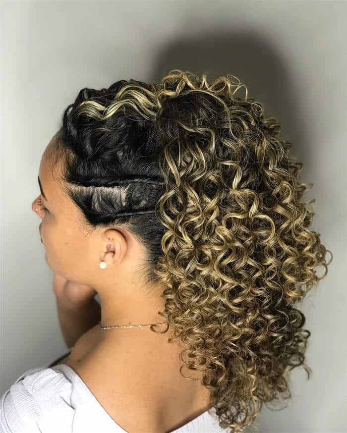 penteado para cabelo cacheado com liguinhas e tranças #87 